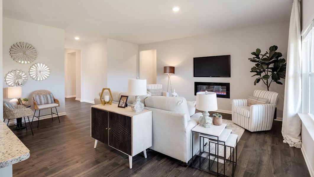 Representative furnished interior of a home built from the CAIRN by D.R. Horton in Riverwood Gardens, Oakland (Image 6).