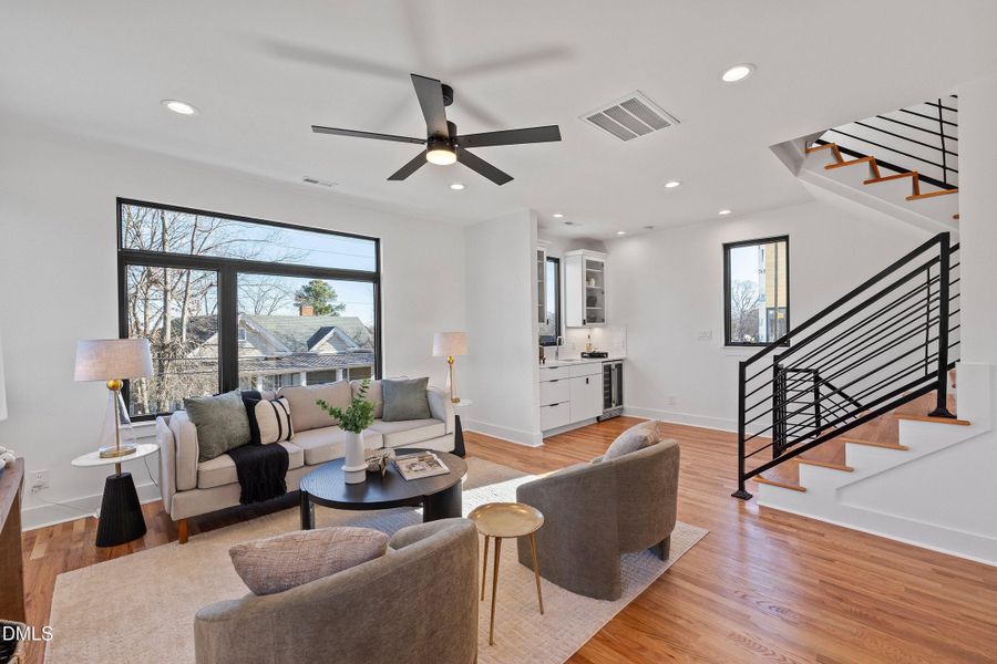 20-813 N Roxboro_6714 20-813 N Roxboro_6714