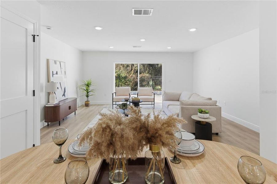 Furnished interior view inside a new home in , Altamonte Springs (Image 15).