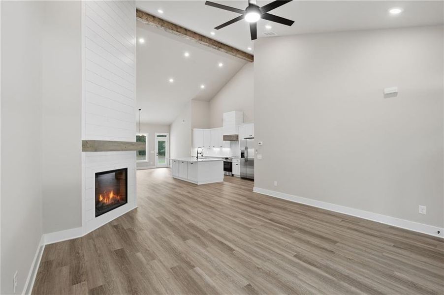 Spacious, unfurnished interior of a new home in , Gainesville (Image 32).