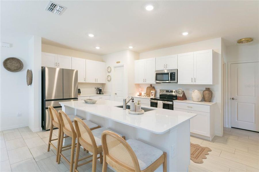 Furnished interior view inside a new home in Angeline, Land O' Lakes (Image 20).