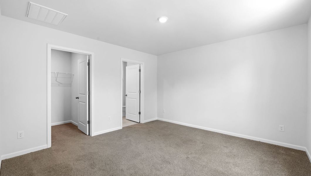 Spacious, unfurnished interior of a new home in Harper Ridge, Roebuck (Image 18).