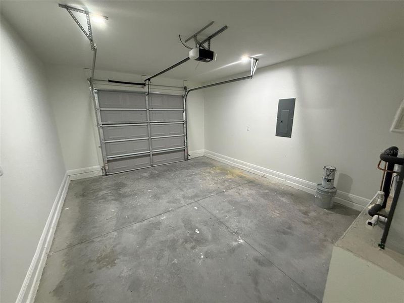 Spacious, unfurnished interior of a new home in , Gainesville (Image 17). Spacious, unfurnished interior of a new home in , Gainesville (Image 17).