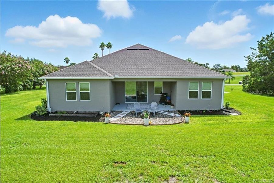 Exterior details and patio area of a home in Clearview Estates, Hernando (Image 26).