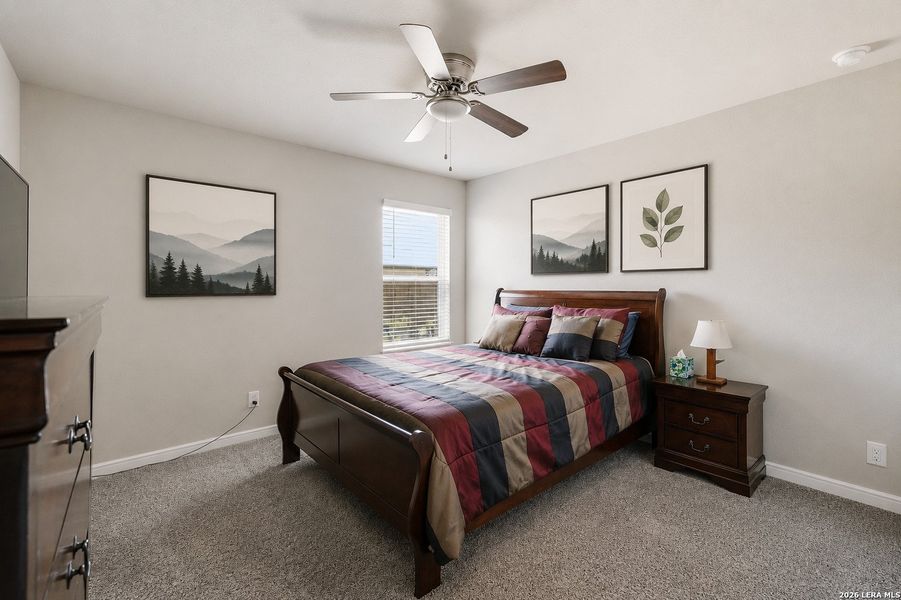 Furnished interior view inside a new home in , Atascosa (Image 14).