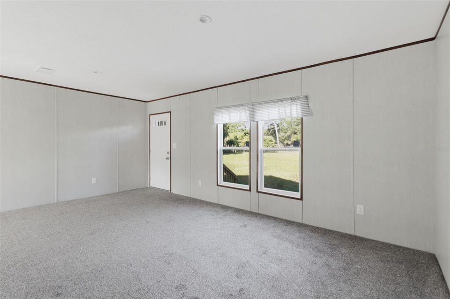 Spacious, unfurnished interior of a new home in , Spring Hill (Image 11).