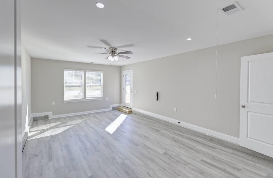 Spacious, unfurnished interior of a new home in , Walterboro (Image 34). Spacious, unfurnished interior of a new home in , Walterboro (Image 34).