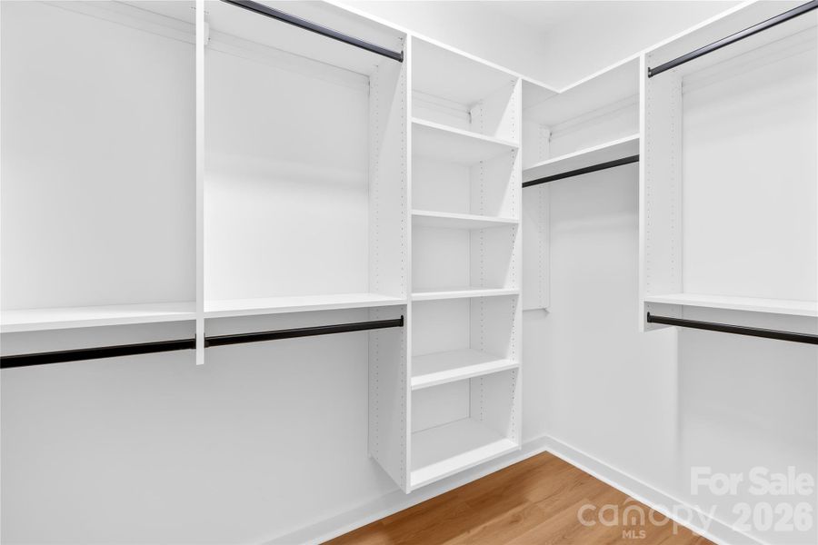 Image 18 of a home in .