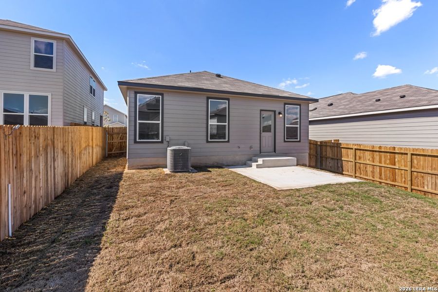 Exterior details and patio area of a home in Knox Ridge, Converse (Image 4).