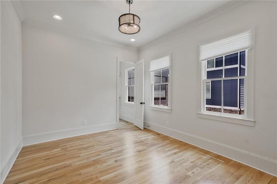 Spacious, unfurnished interior of a new home in Pendergrast Farm, Atlanta (Image 43).
