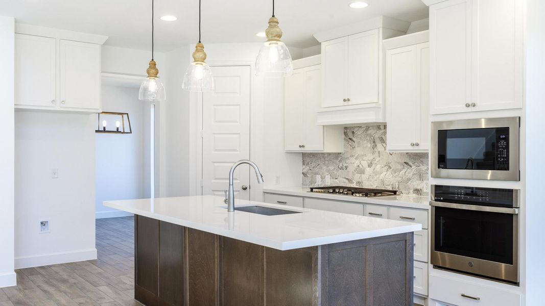 Furnished interior view inside a new home in Parmer Ranch 50', Georgetown (Image 11).