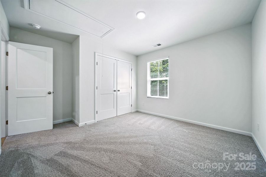 Spacious, unfurnished interior of a new home in , Hickory (Image 31).