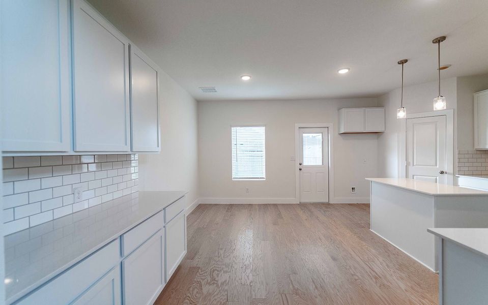 Image 42 of a home in Hunters Glen.