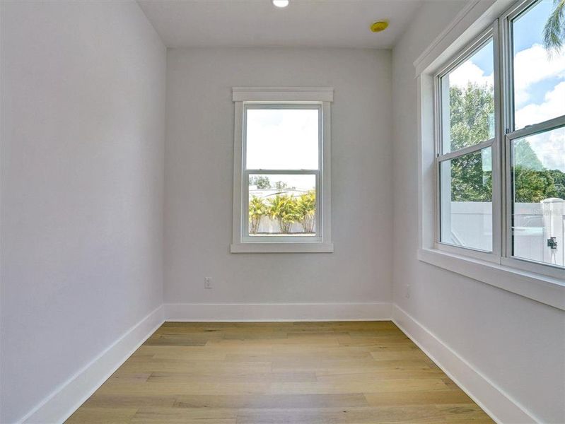 Spacious, unfurnished interior of a new home in , St. Petersburg (Image 41). Spacious, unfurnished interior of a new home in , St. Petersburg (Image 41).