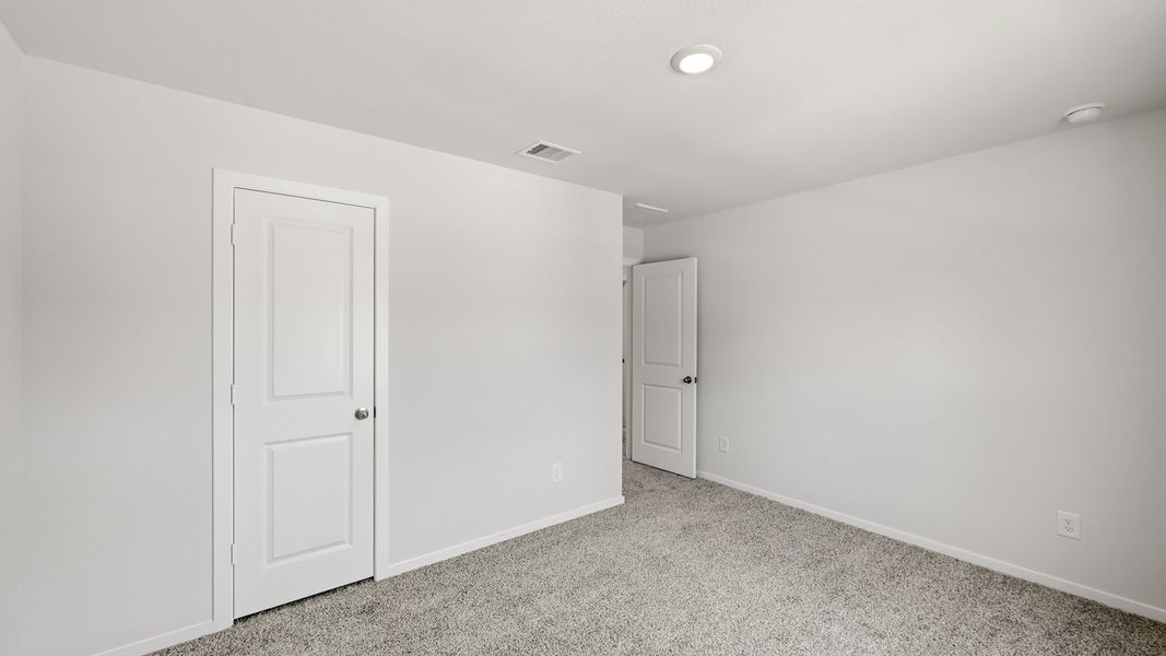 Spacious, unfurnished interior of a new home in Maple Woods, Hockley (Image 32). Spacious, unfurnished interior of a new home in Maple Woods, Hockley (Image 32).