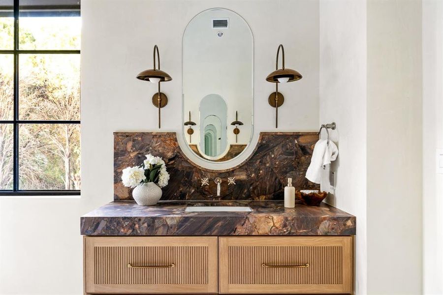 Close-up of interior finishes inside a home in , Dallas (Image 16). Close-up of interior finishes inside a home in , Dallas (Image 16).