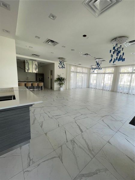 Image 33 of a home in .