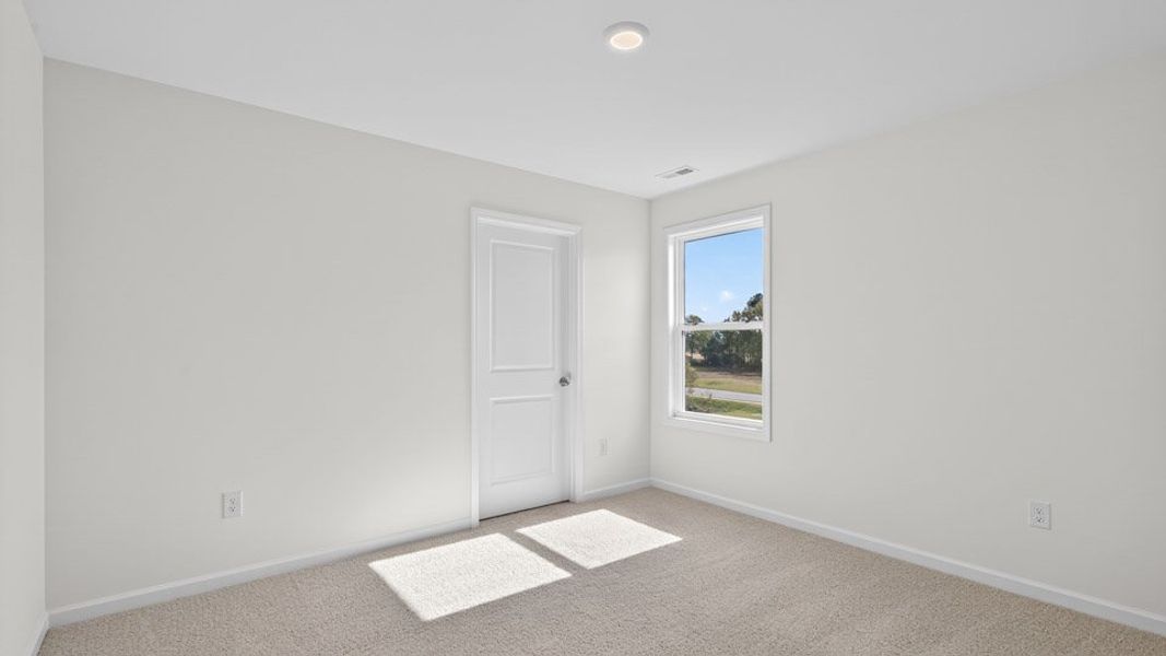 Spacious, unfurnished interior of a new home in Kalas Falls, Wake Forest (Image 24).