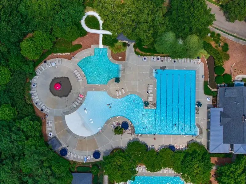 Community amenities in Crescent Pointe at Great Sky, Canton (Image 32).
