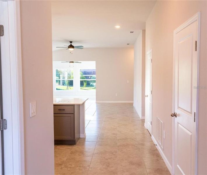 Spacious, unfurnished interior of a new home in , Punta Gorda (Image 26).
