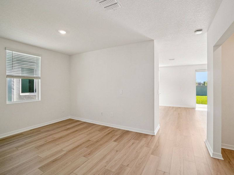 Spacious, unfurnished interior of a new home in Two Rivers - Classic Series, Zephyrhills (Image 12).