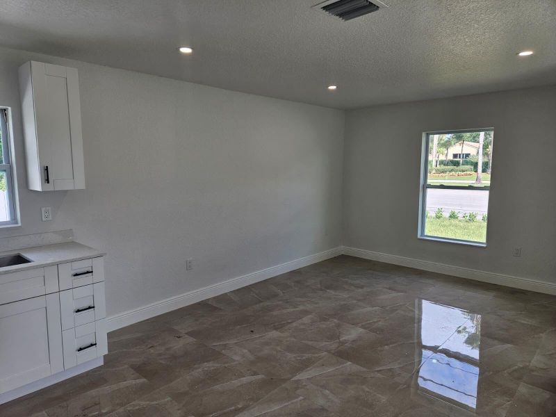 Image 19 of a home in . Image 19 of a home in .