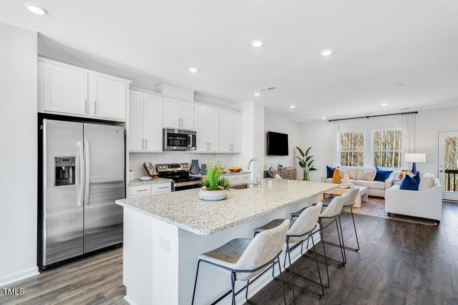 Cobblestone - Kitchen and Gathering Room