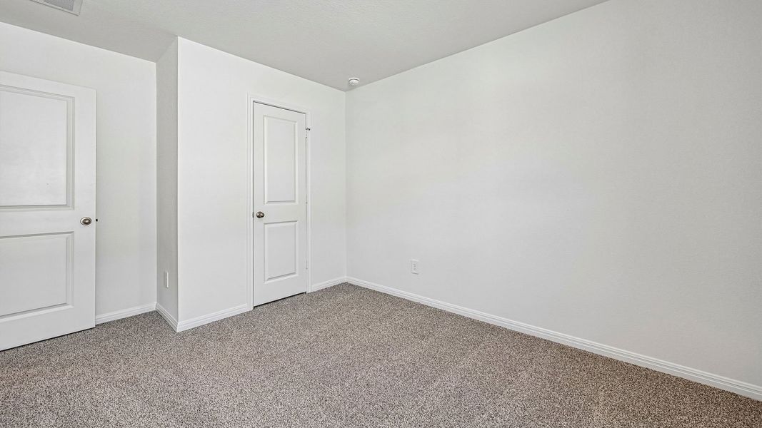 Spacious, unfurnished interior of a new home in Southgrove, Kyle (Image 38).
