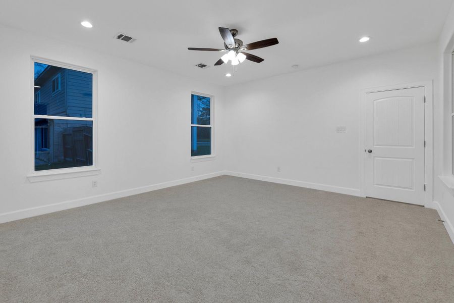 Image 14 of a home in .