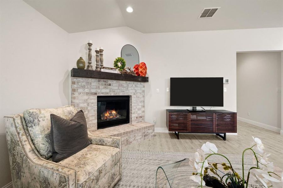 Furnished interior view inside a new home in Timberbrook, Justin (Image 9).