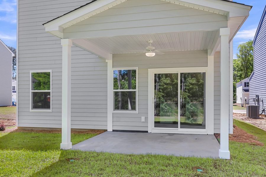 Exterior details and patio area of a home in Central Creek, Goose Creek (Image 3).