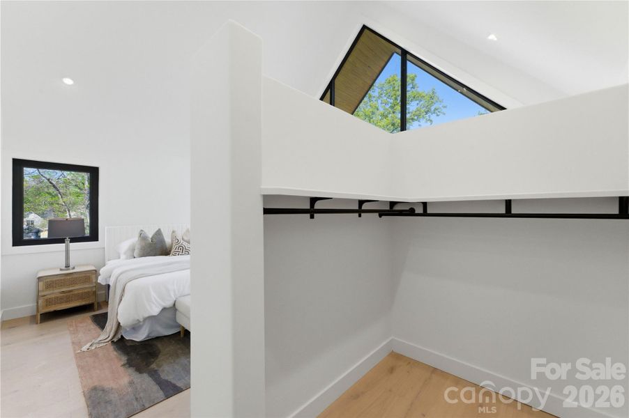 Image 17 of a home in .