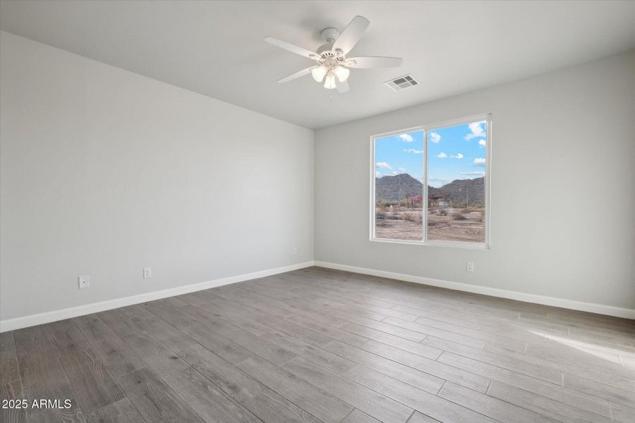 1,658 Master 192 1,658 Master 192