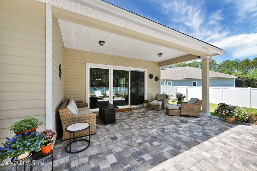 Exterior details and patio area of a home in , Yulee (Image 28).