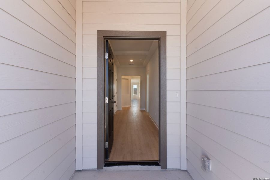 Exterior details and patio area of a home in Westridge, San Antonio (Image 3).