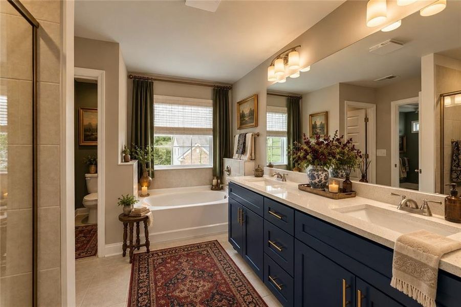 Furnished interior view inside a new home in Hellen Valley, Braselton (Image 9).