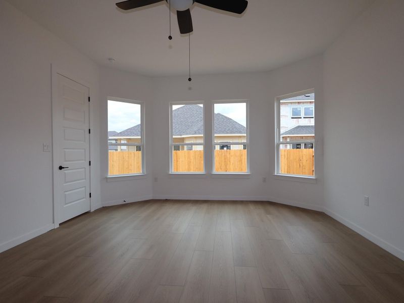 Spacious, unfurnished interior of a new home in Estancia West, Manchaca (Image 7). Spacious, unfurnished interior of a new home in Estancia West, Manchaca (Image 7).