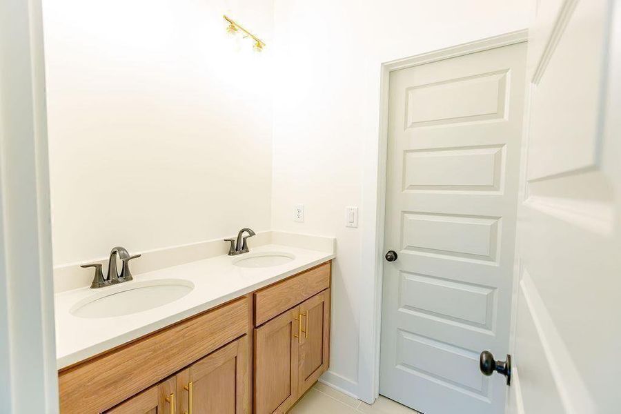 Image 37 of a home in .