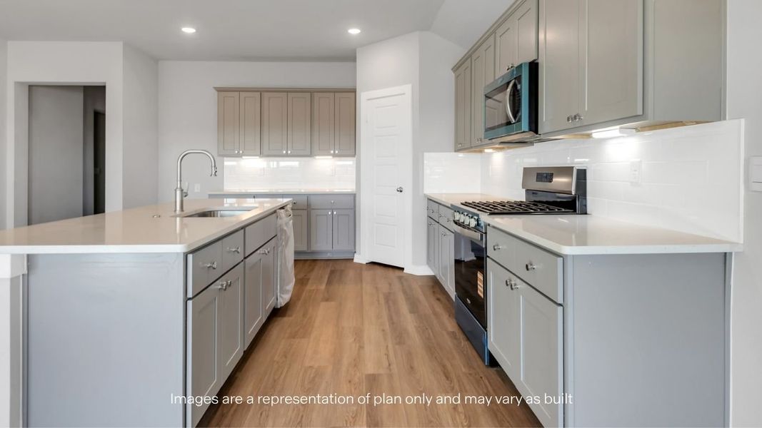 Furnished interior view inside a new home in Overlook West, Wolfforth (Image 7).