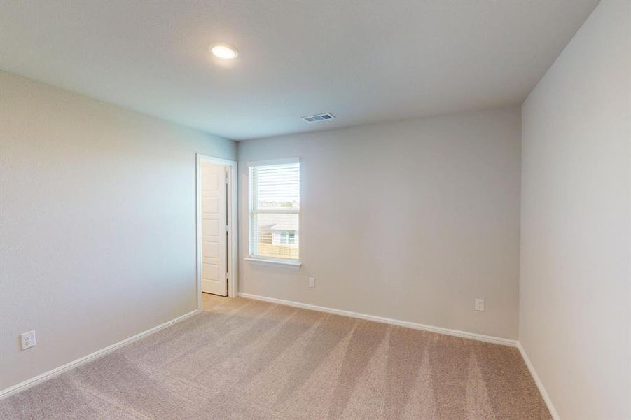 Spacious, unfurnished interior of a new home in Sanderos, Fort Worth (Image 39). Spacious, unfurnished interior of a new home in Sanderos, Fort Worth (Image 39).