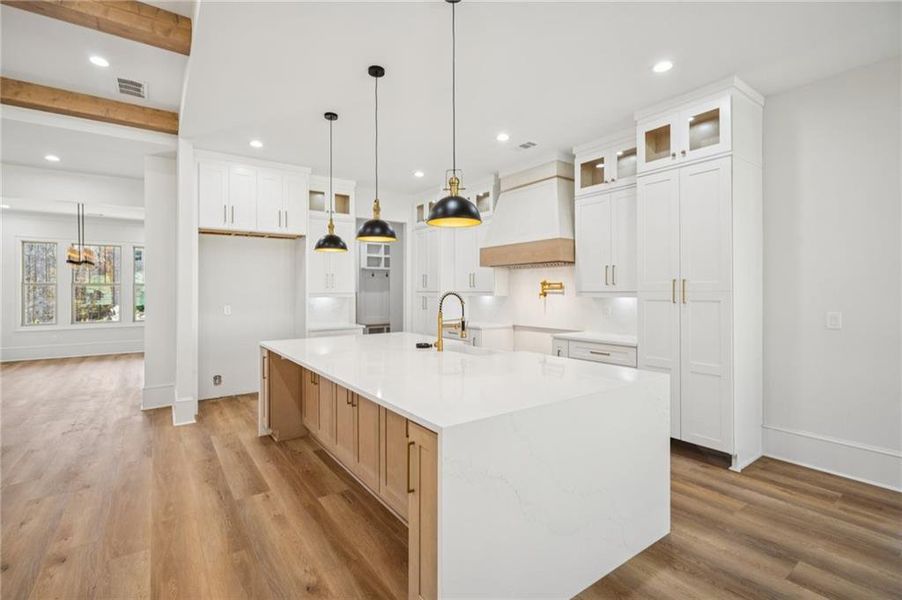 Furnished interior view inside a new home in , Gainesville (Image 19).