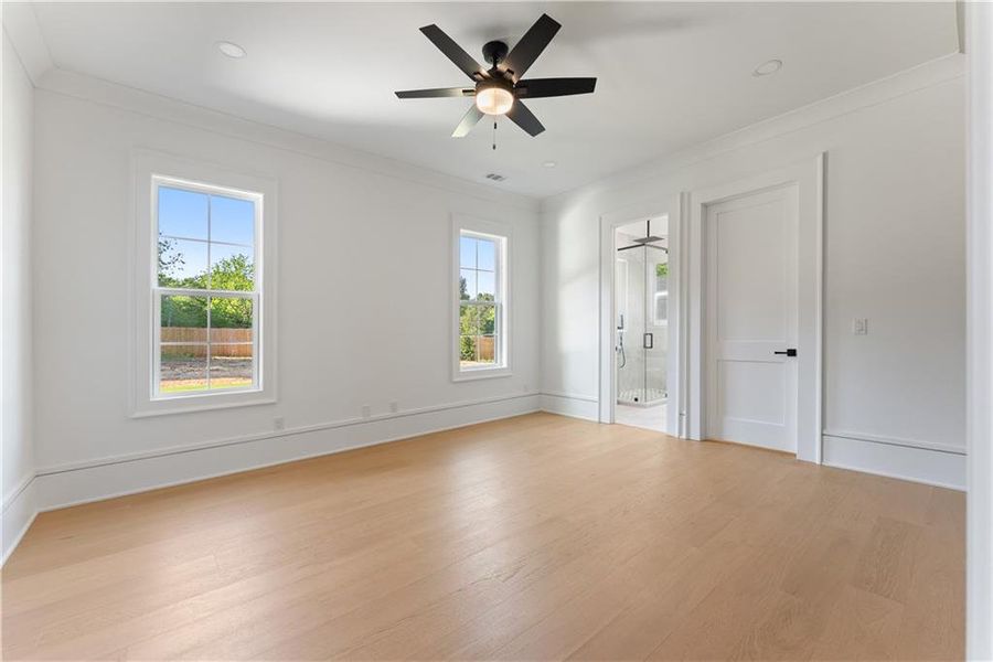 Spacious, unfurnished interior of a new home in , Monroe (Image 21).