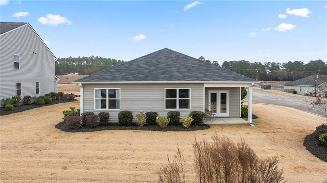 Exterior details and patio area of a home in Jackson Landing, Jefferson (Image 2).
