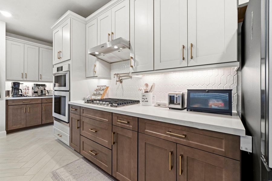 Furnished interior view inside a new home in , Magnolia (Image 19).