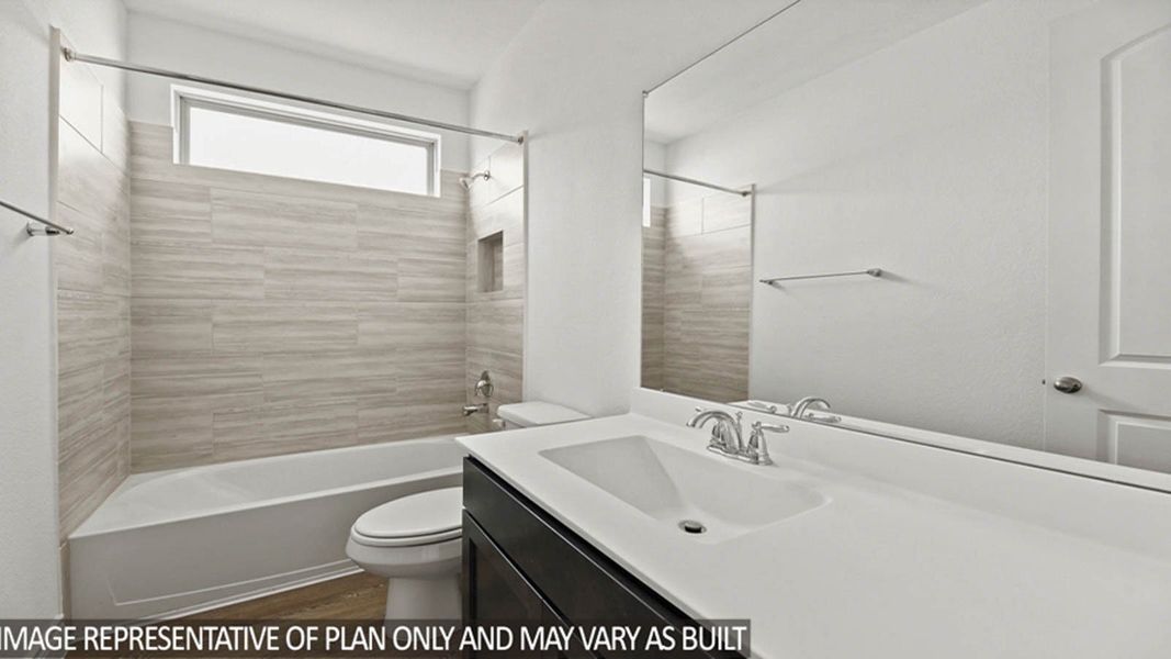 Representative furnished interior of a home built from the 2803 by D.R. Horton in River Ranch Estates, Dayton (Image 5).