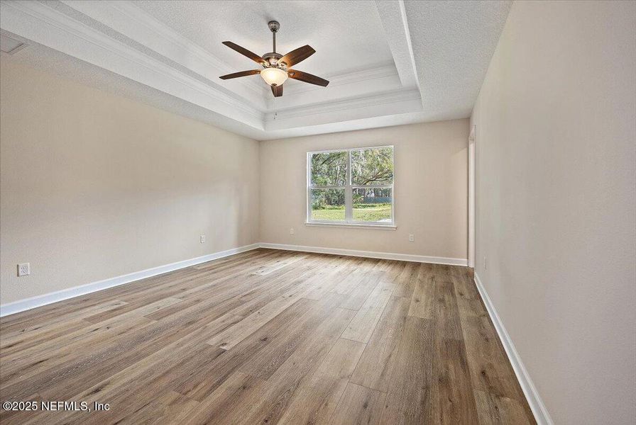 Spacious, unfurnished interior of a new home in , Jacksonville (Image 16).