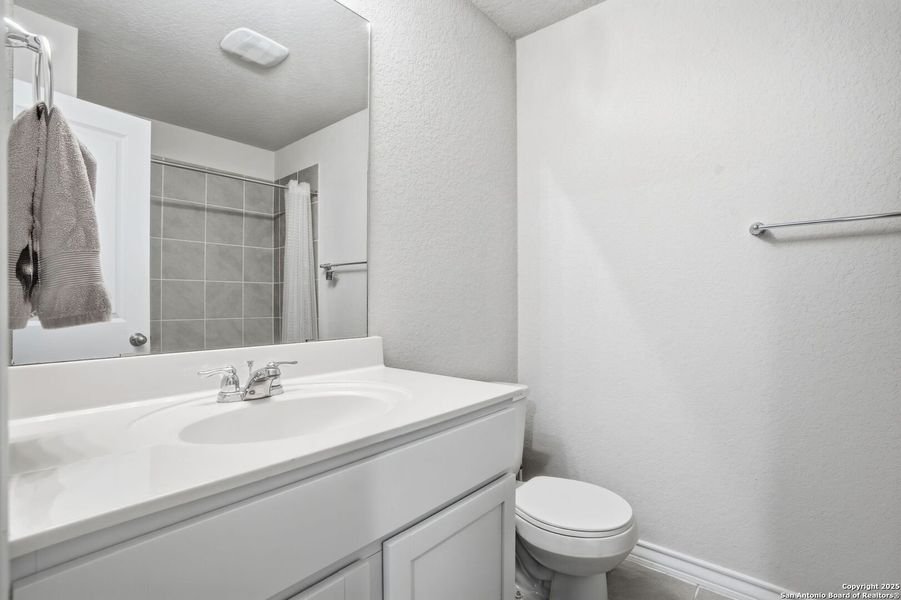 Furnished interior view inside a new home in , San Antonio (Image 17).