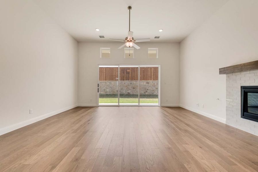 Representative unfurnished interior of a home built from the Ashwood by Pacesetter Homes in Park Hills, Rockwall (Image 18). Representative unfurnished interior of a home built from the Ashwood by Pacesetter Homes in Park Hills, Rockwall (Image 18).