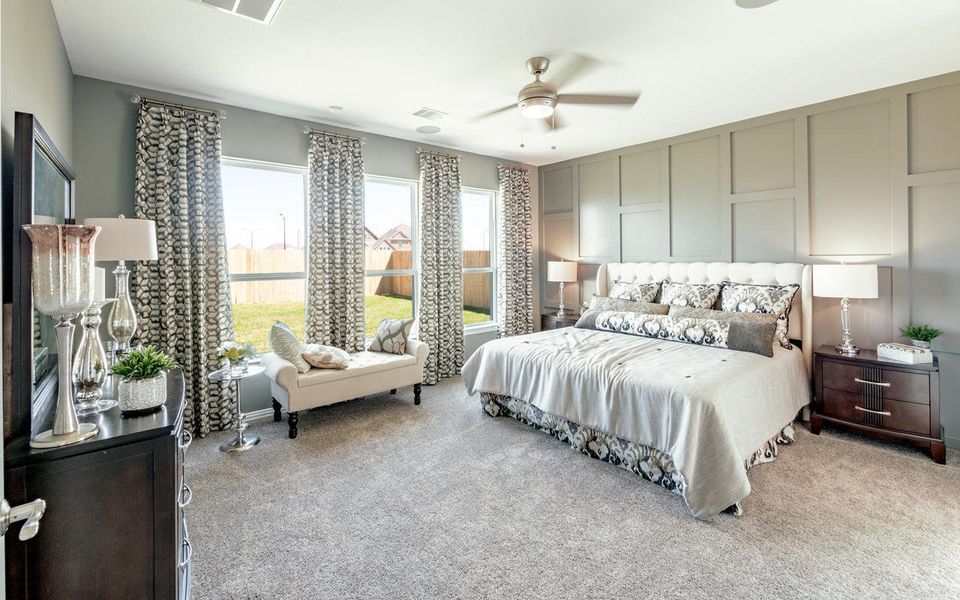 Furnished interior view inside a new home in Martha's Vineyard, Alvin (Image 33).
