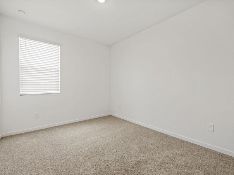Spacious, unfurnished interior of a new home in Allure Vista Reserve Series, Buckeye (Image 12).